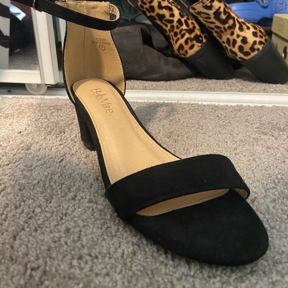 Black comfortable heels.